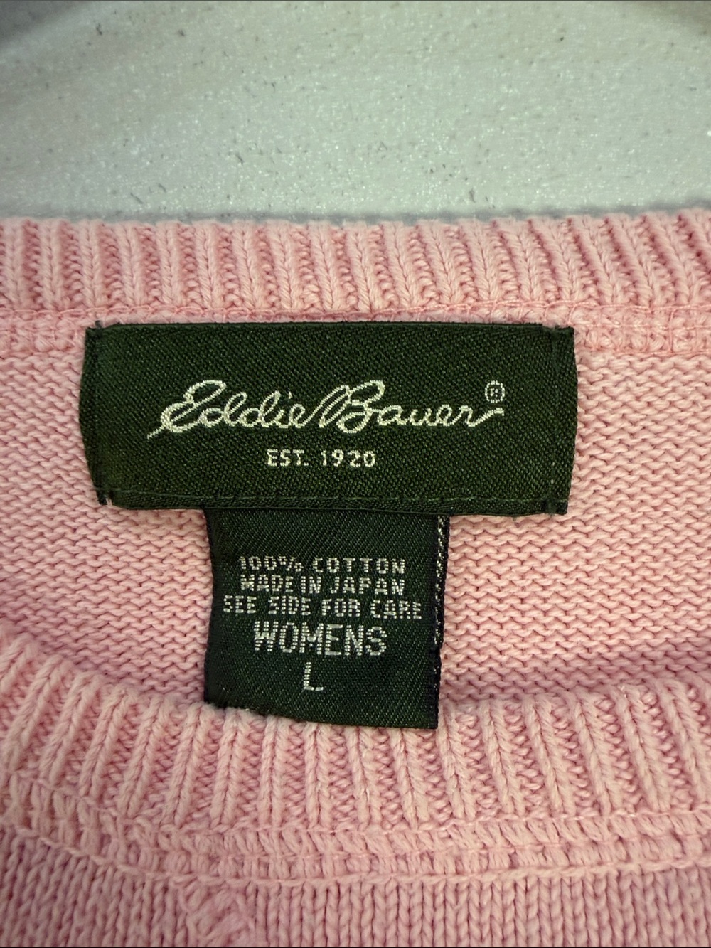 Vintage Eddie Bauer Women's Light Pink Crewneck Cotton Sweater size Large